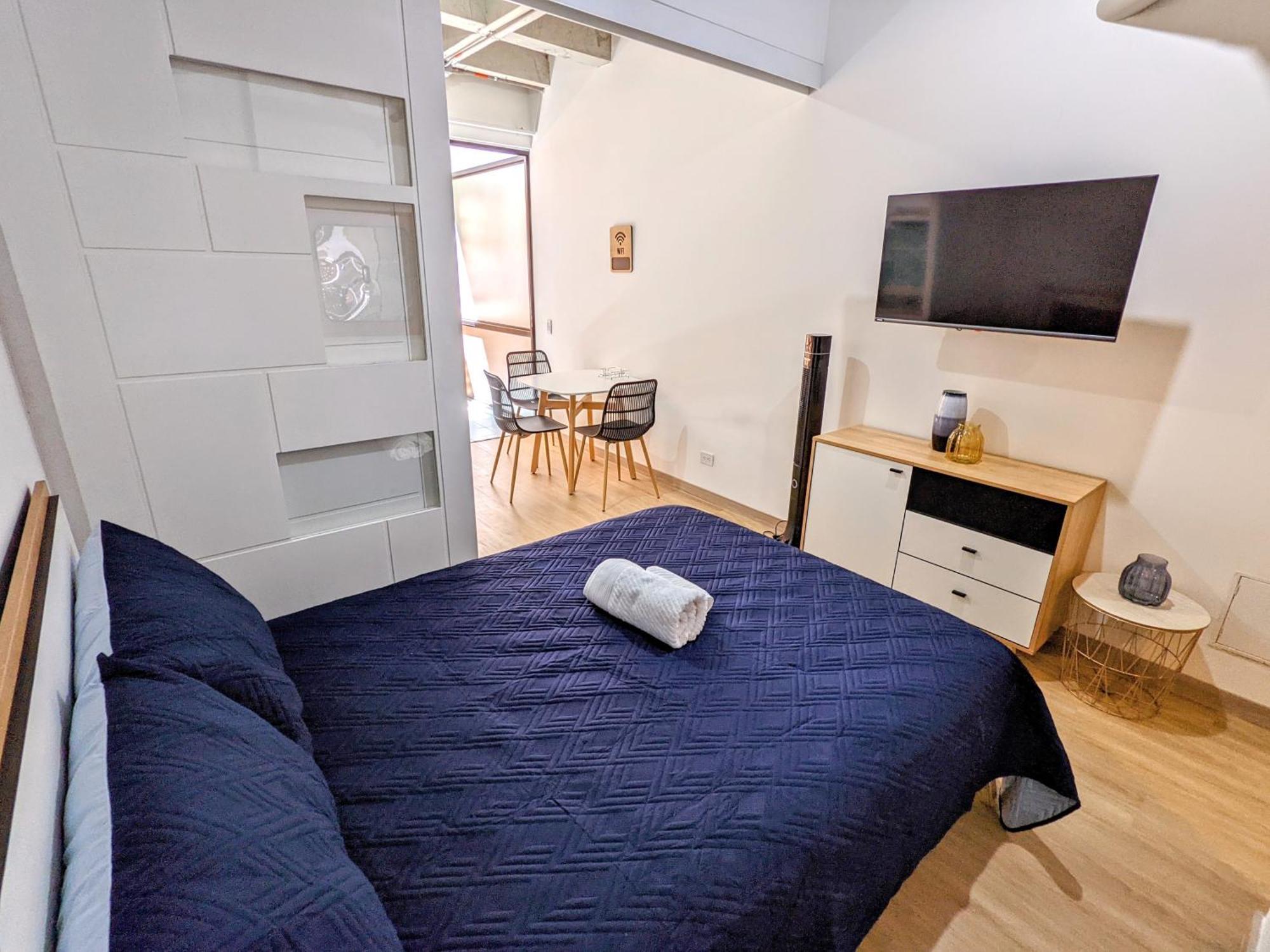 Modern Loft Private Patio * Medellin