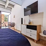 Modern Loft Private Patio