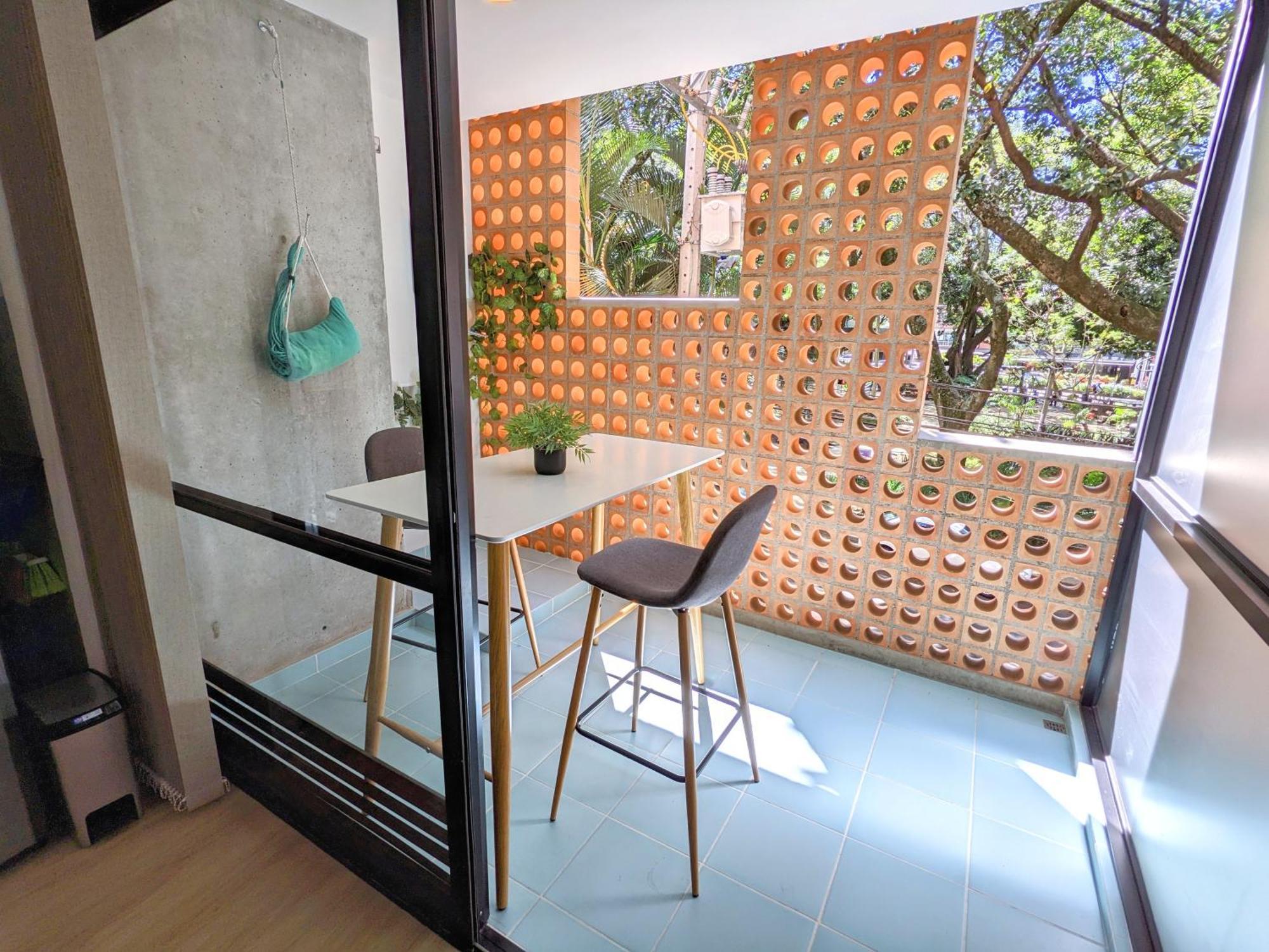 Modern Loft Private Patio Medellín