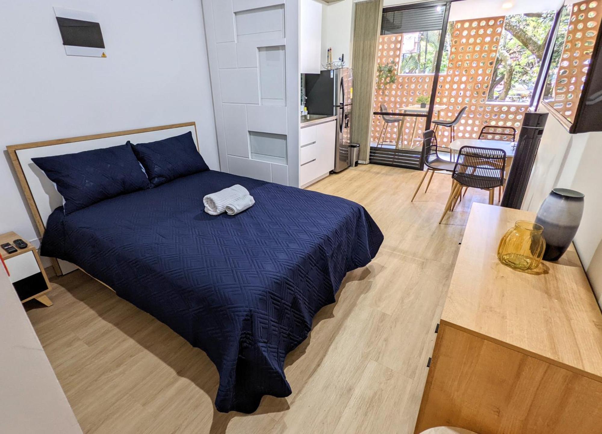 Apartamento Modern Loft Private Patio *